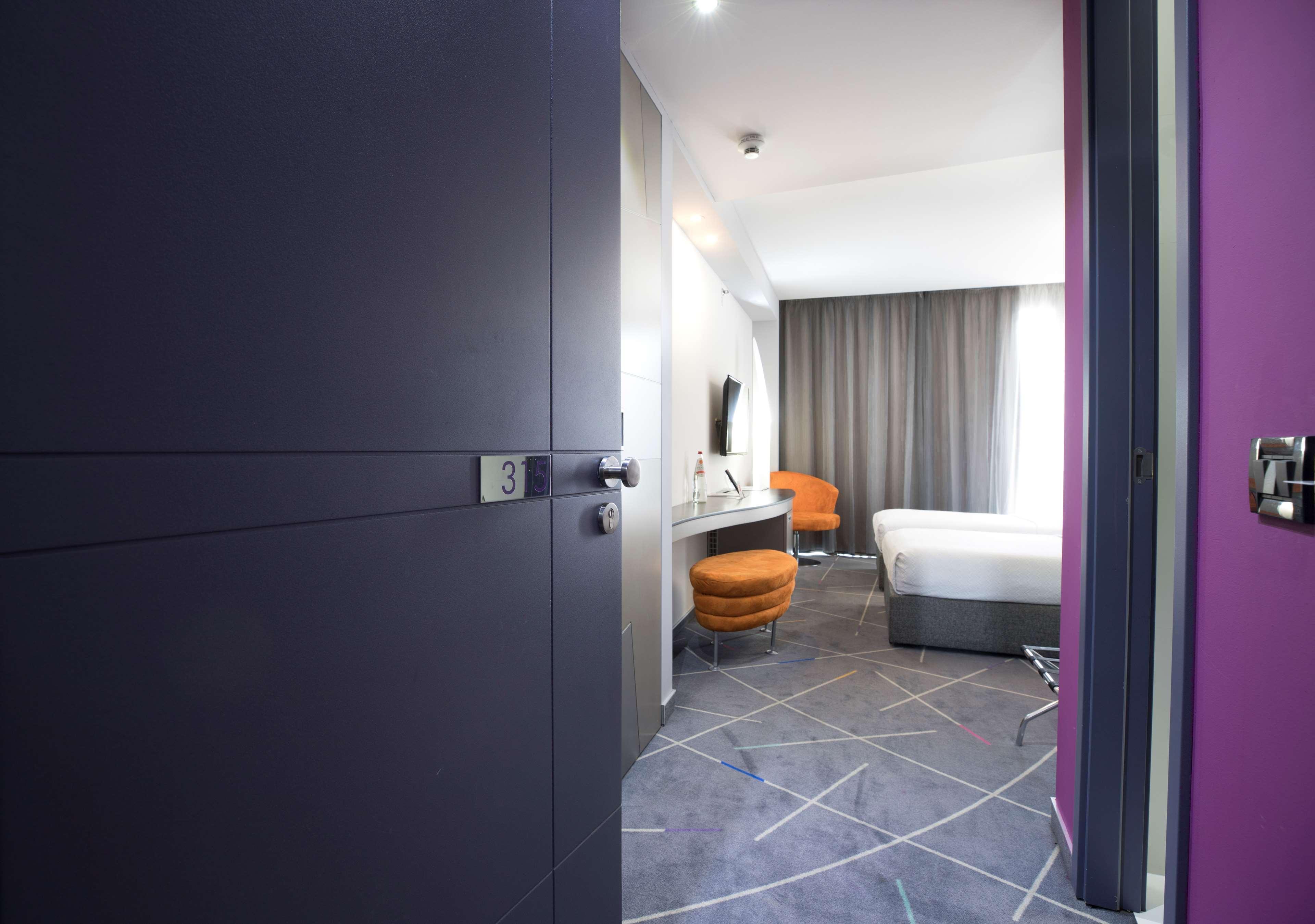 Nobel Zira Hotel Белград Екстериор снимка