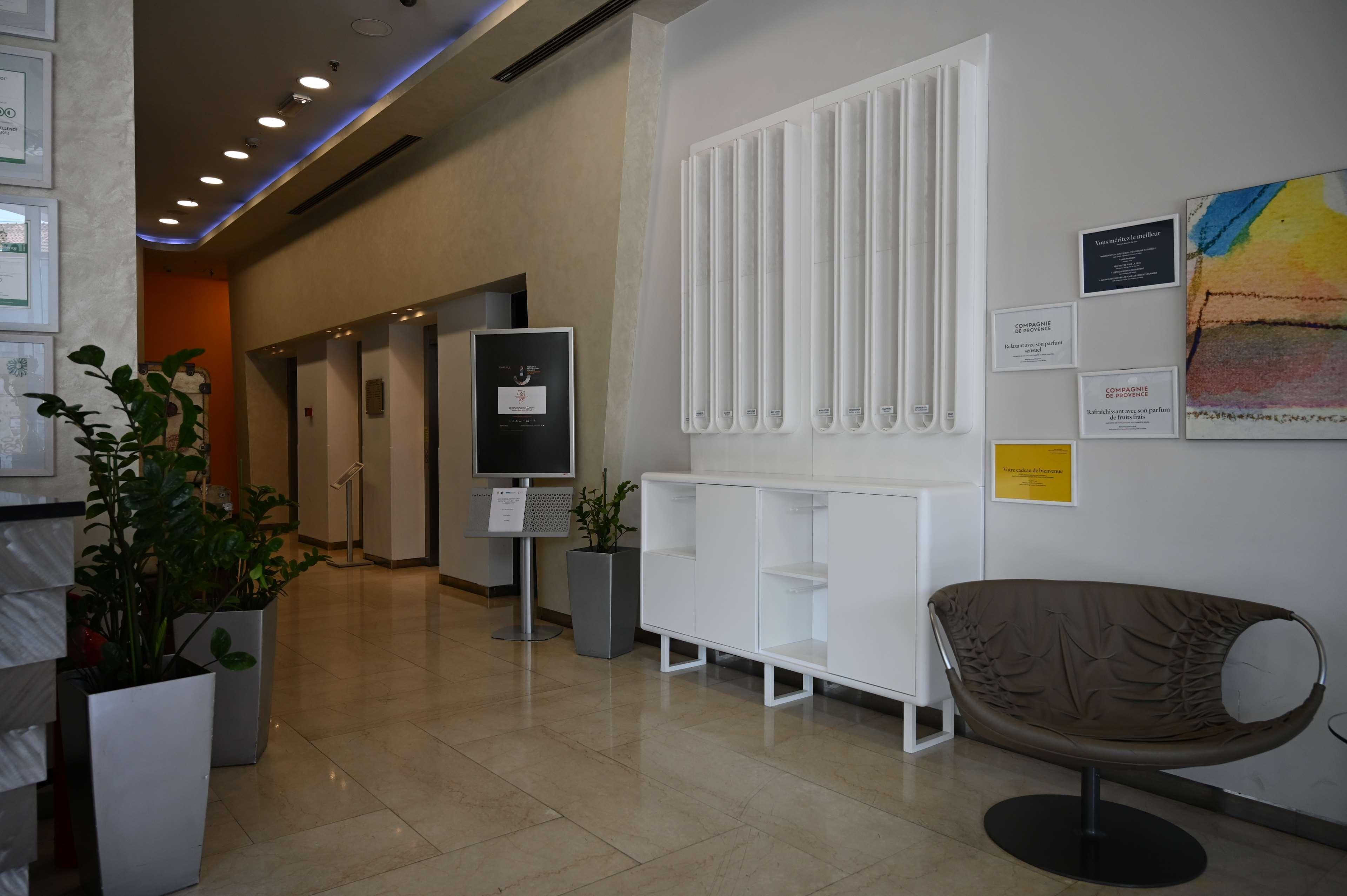 Nobel Zira Hotel Белград Екстериор снимка