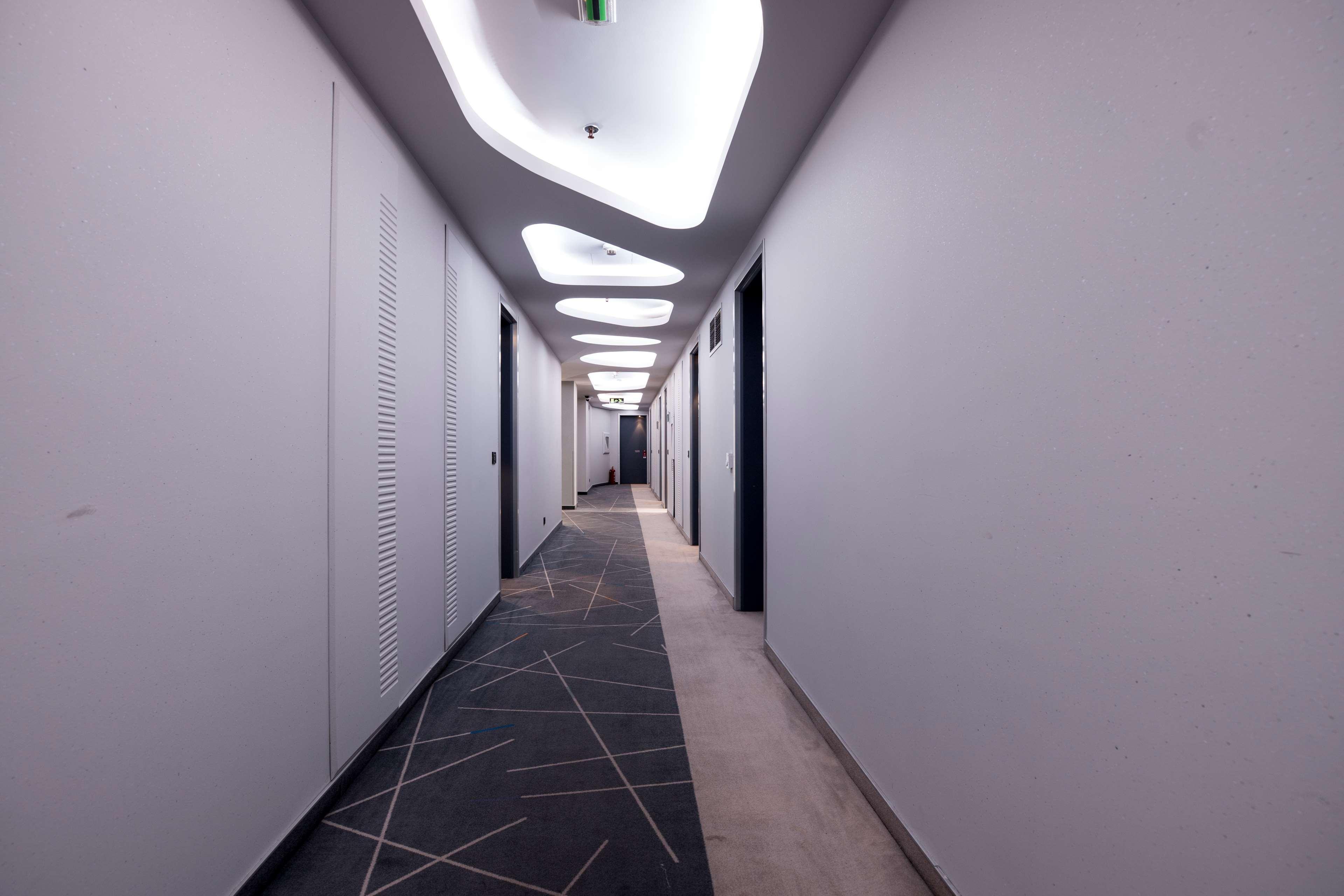 Nobel Zira Hotel Белград Екстериор снимка