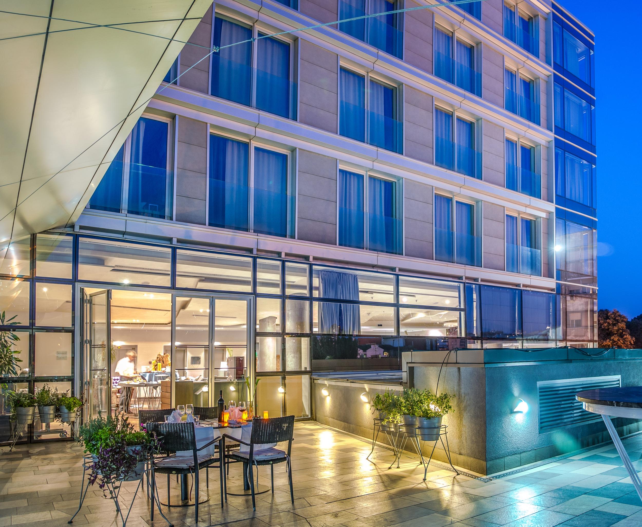 Nobel Zira Hotel Белград Екстериор снимка